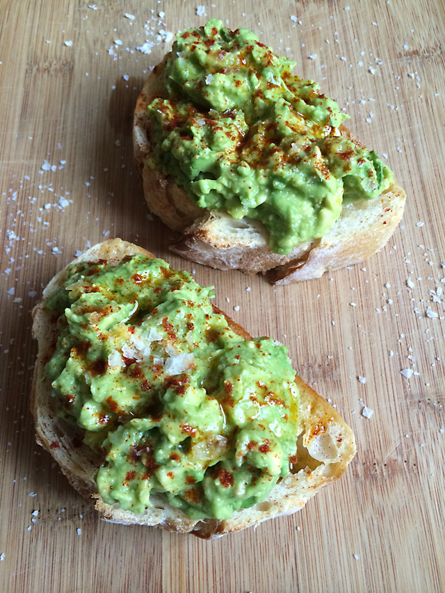 avotoast2